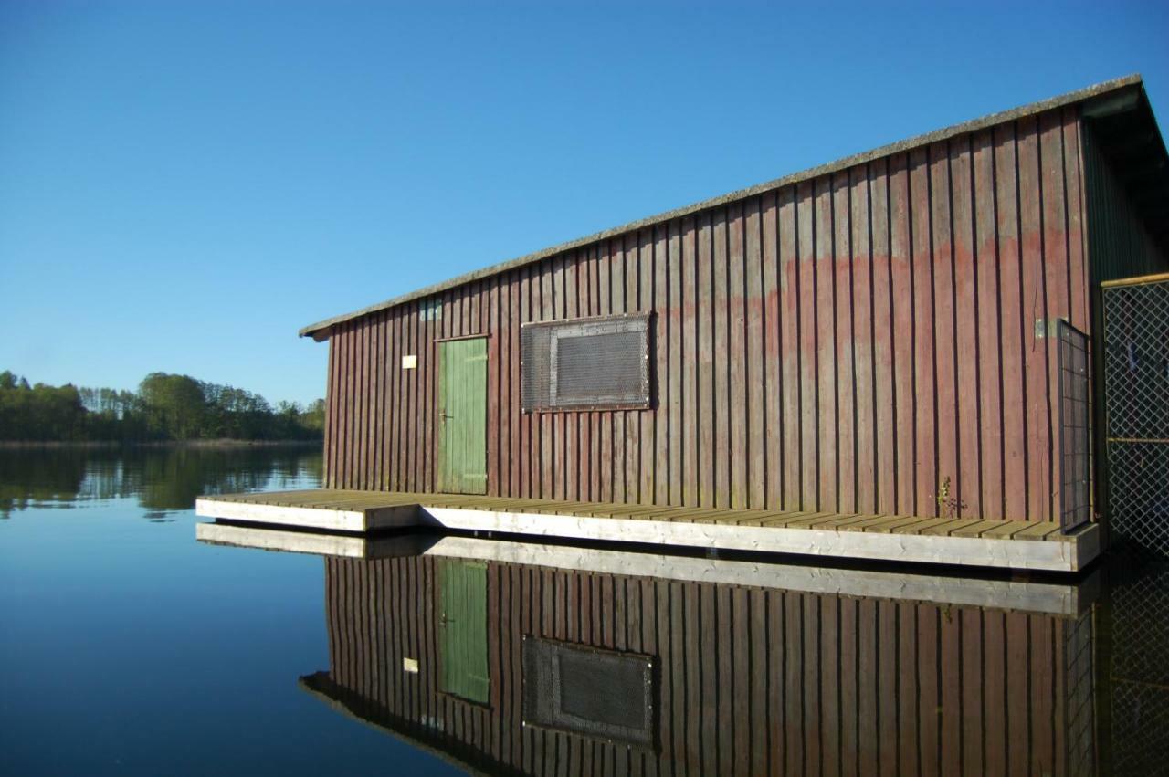 An Der Wasserstraße Malchow (Mecklenburg-Vorpommern)